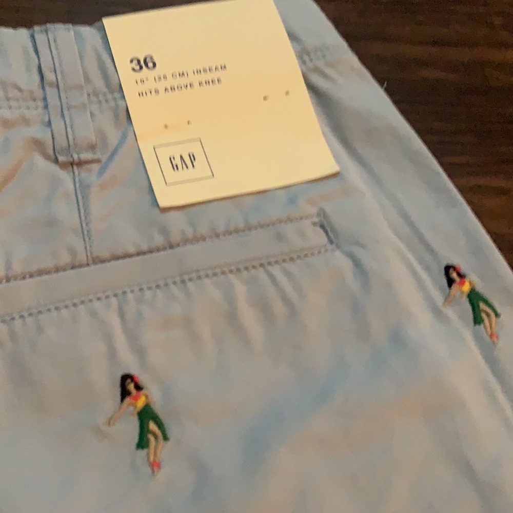 Men’s Hula girl shorts